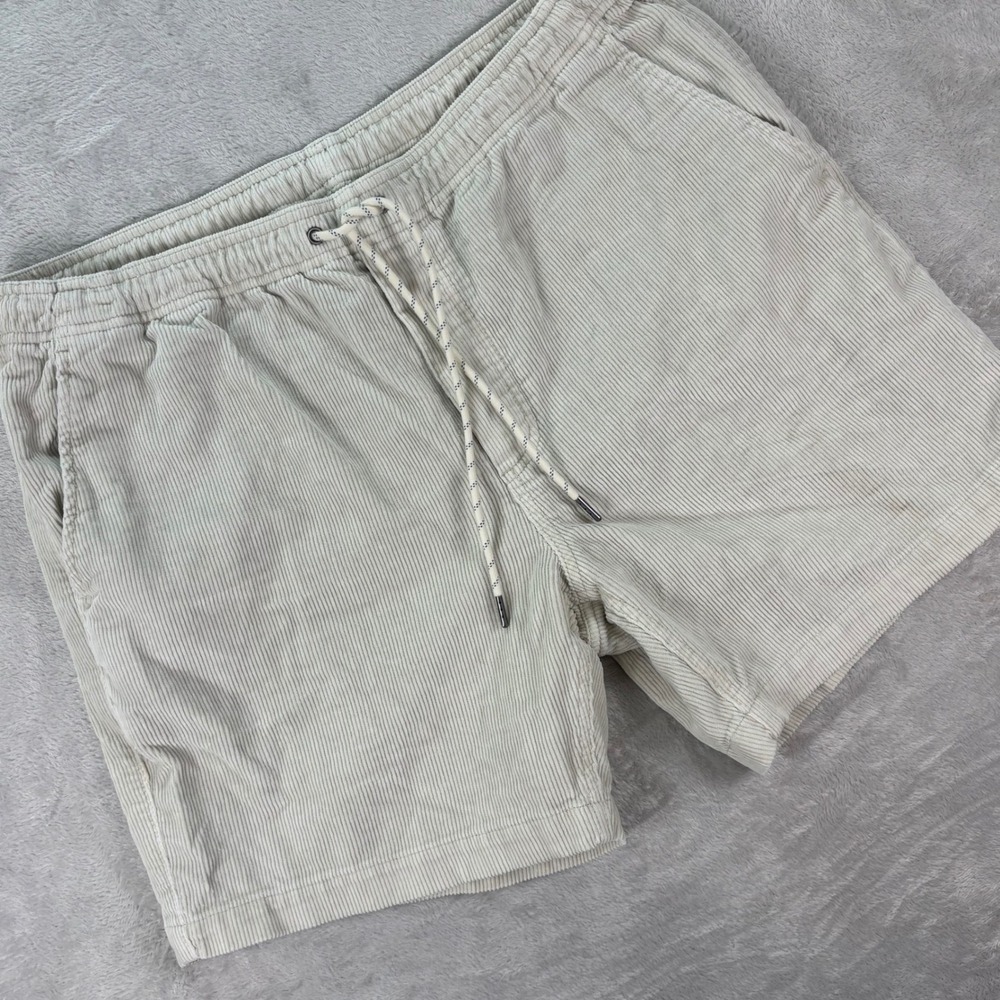 Faherty Men's Cream Flat Front Shorts
